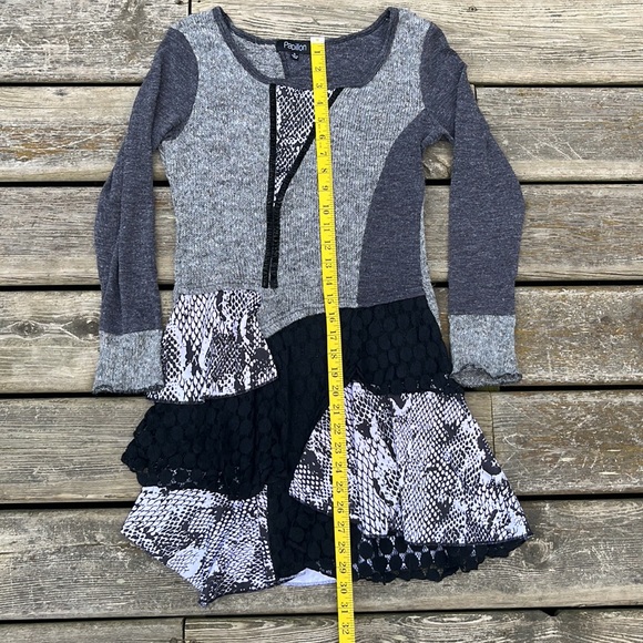 Papillon Patchwork Long Sleeve Dress - Picture 5 of 8